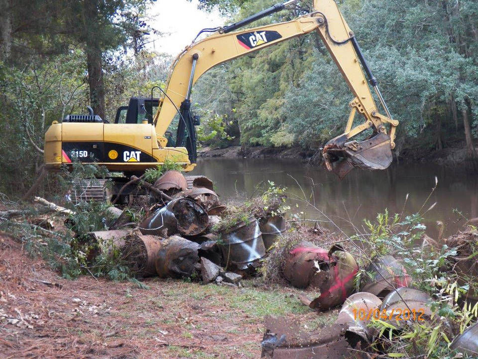 Lee County Chamber, Code Enforcement seek Rivers Alive sponsors 