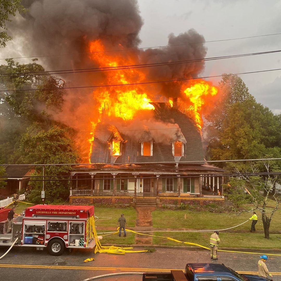 Historic Louisville Little House destroyed by fire – Albany Herald