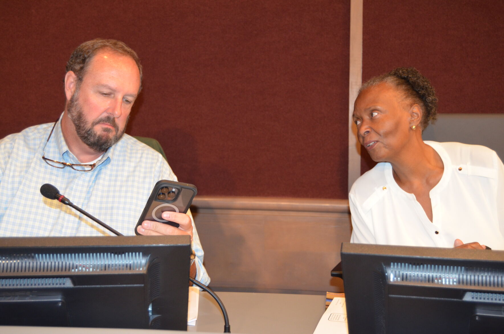 Dougherty County Commission sets 2023-2024 property tax rates – Albany